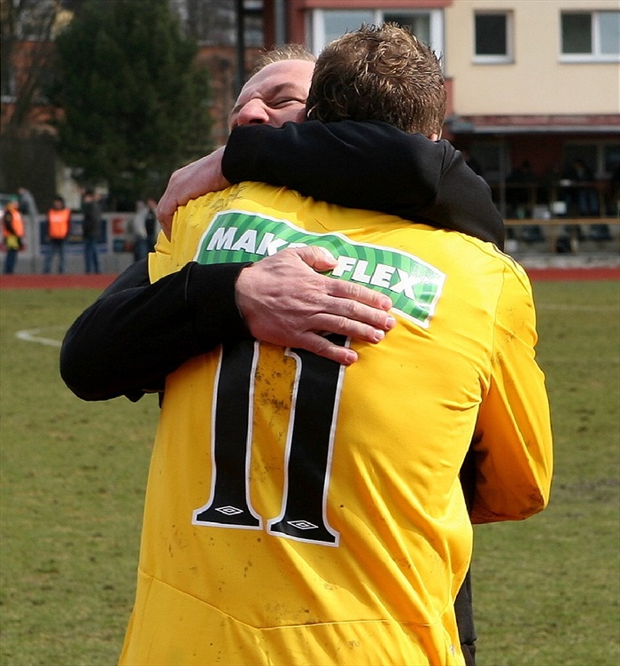 Vyhráli jsme, radují se Hoftych a Róth.