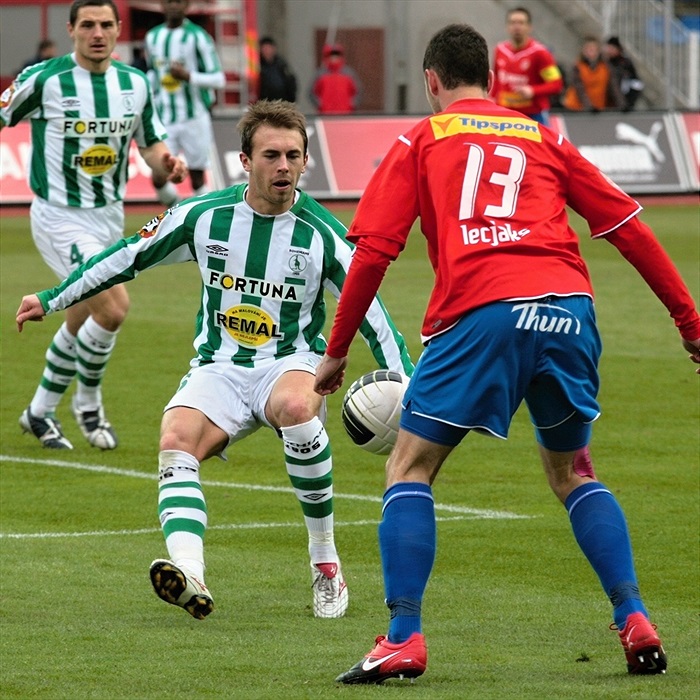 Štohanzl zasahuje proti Lecjaksovi