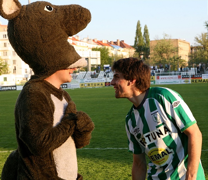 Morávek probírá život s Klokanem.