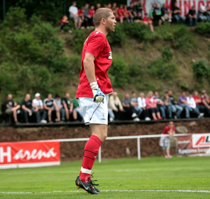 Sňozík se chystá zasáhnout.