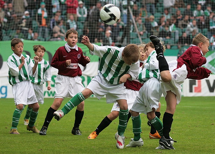 Poločasové zpestření - utkání ročníků 1999 skončilo také 0:0.