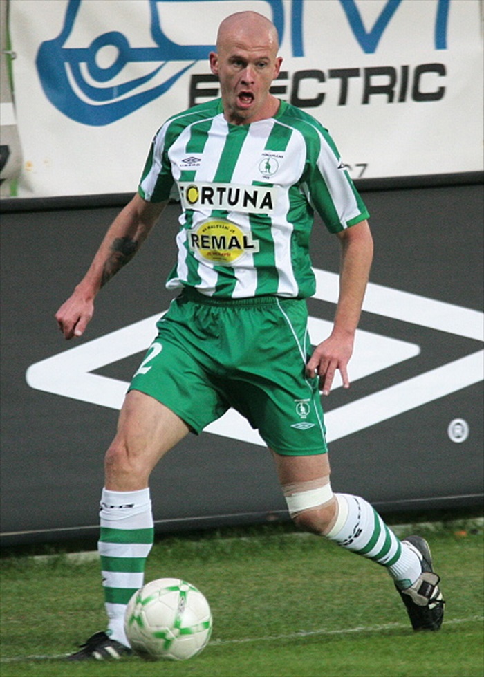 Lukáš Hartig se vrátil.