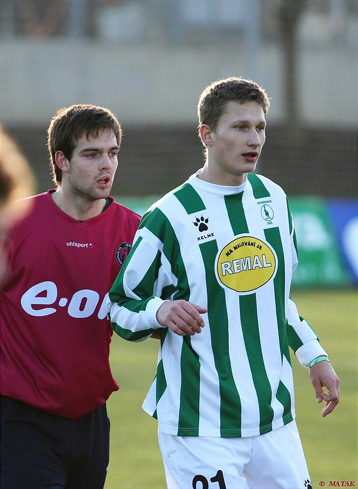 Milan Škoda si zvyká na roli útočníka.