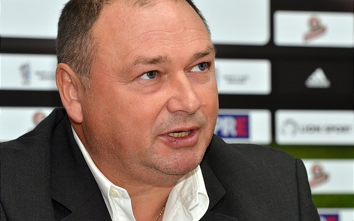 Tisková konference v Ďolíčku