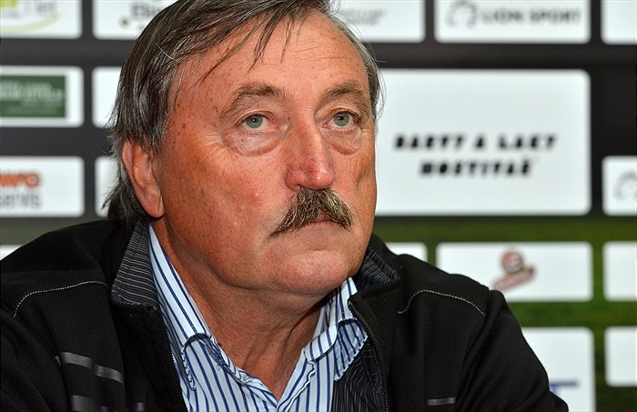 Tisková konference v Ďolíčku