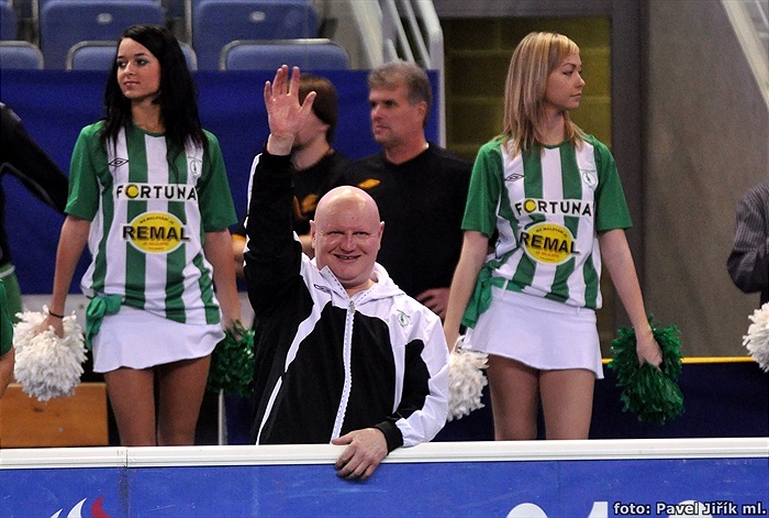 INDOOR FOTBAL CUP 2010