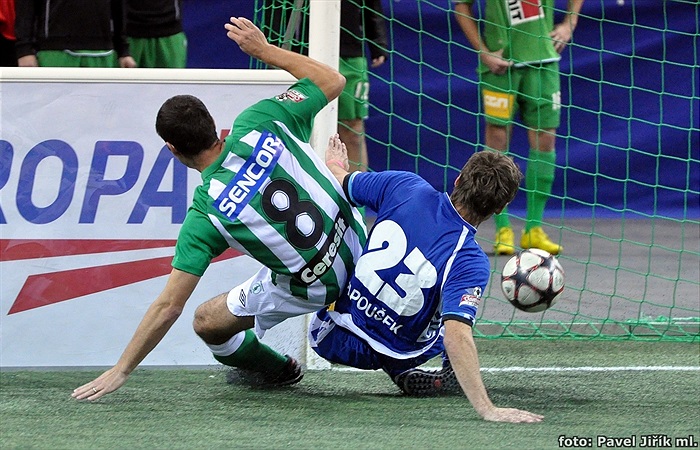 INDOOR FOTBAL CUP 2010