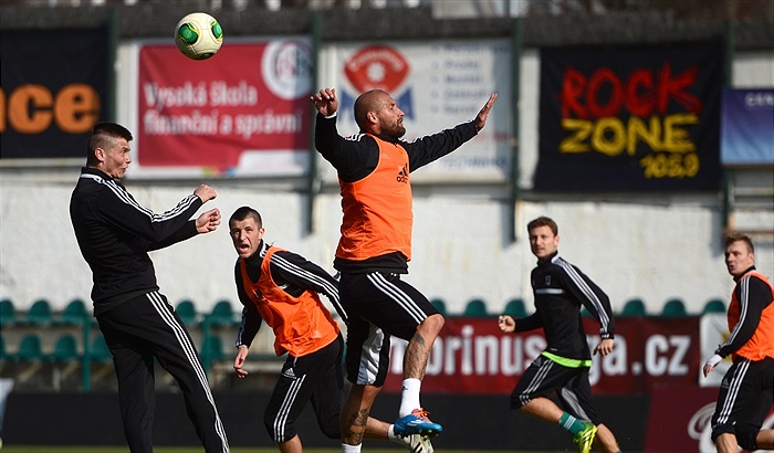 Čtvrteční trénink v Ďolíčku