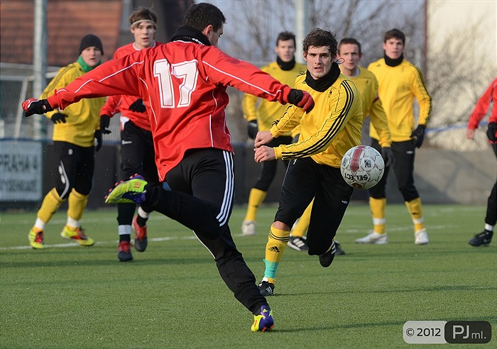 Horní Měcholupy - Bohemians 1905 B 1:2 (0:0)