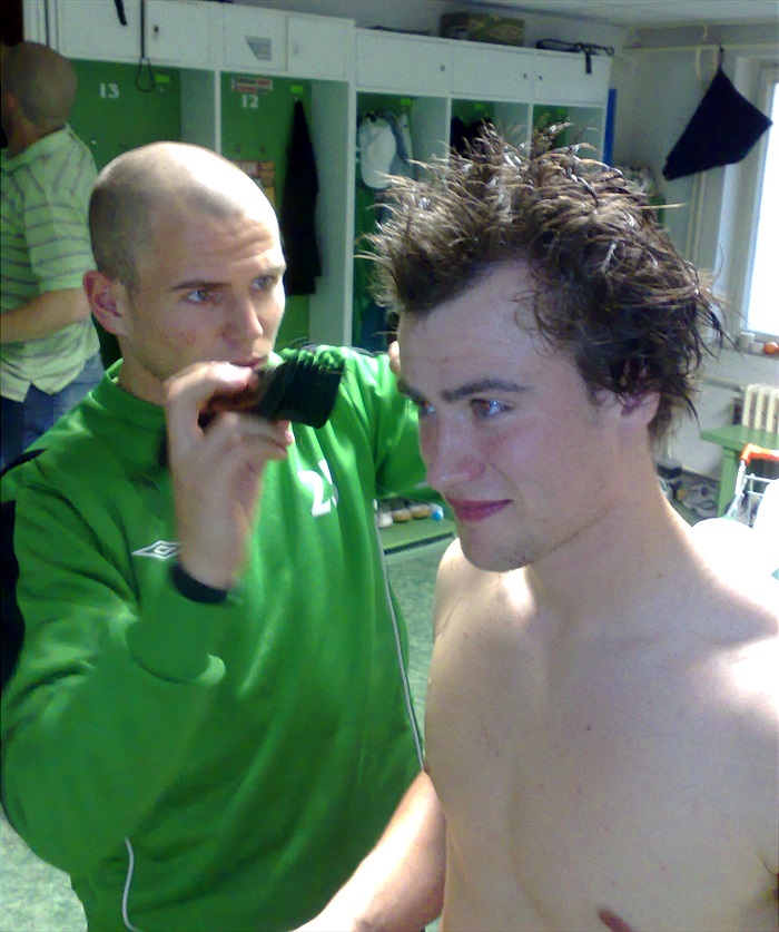 Martin Kotyza upravil účes Ivanu Haškovi.