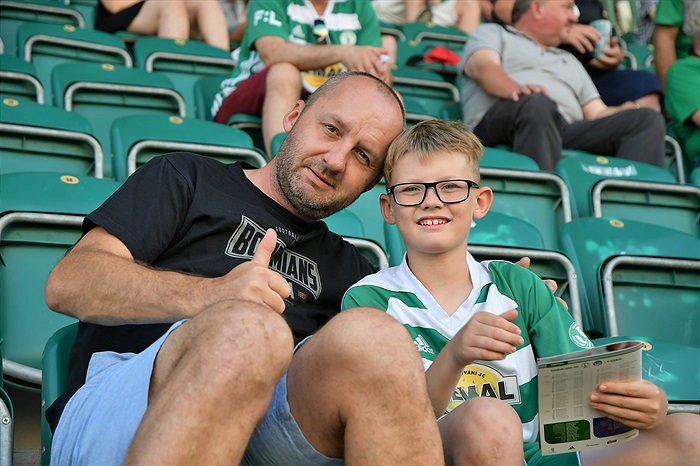 Dění na tribunách: Bohemians - Slovácko