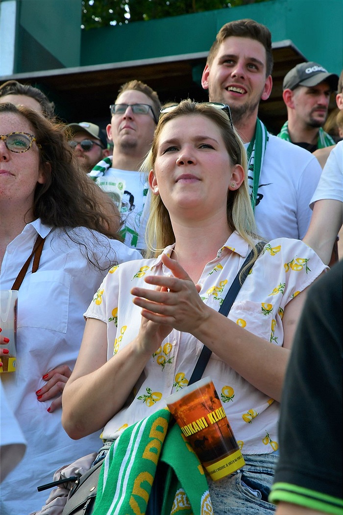 Dění na tribunách: Bohemians - Slovácko
