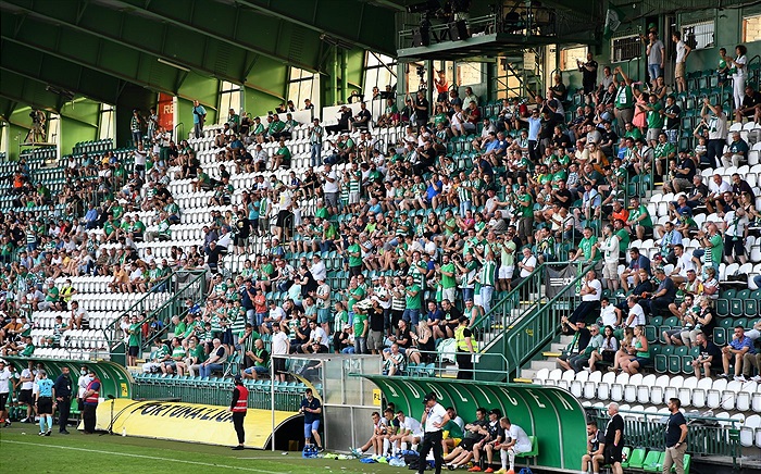 Dění na tribunách: Bohemians - Slovácko