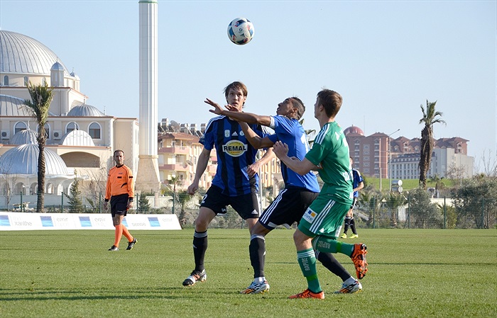 SK Rapid Vídeň - Bohemians Praha 1905 2:2 (2:1)