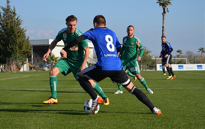 SK Rapid Vídeň - Bohemians Praha 1905 2:2 (2:1)