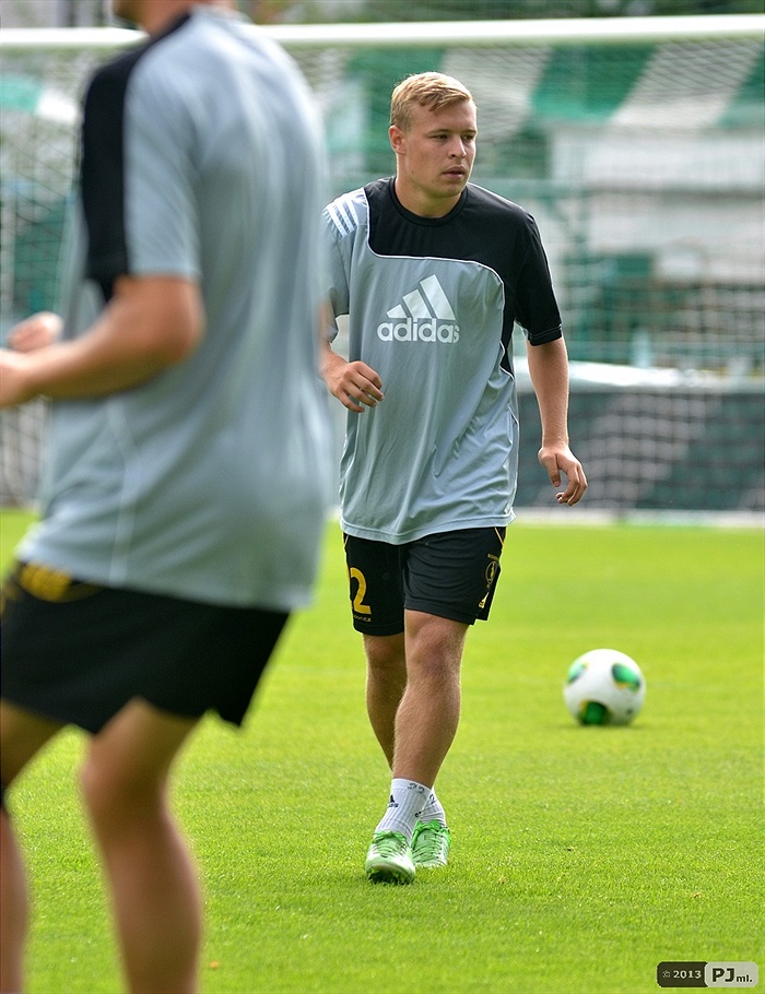 Klokani zpět v Ďolíčku - první trénink na novém trávníku