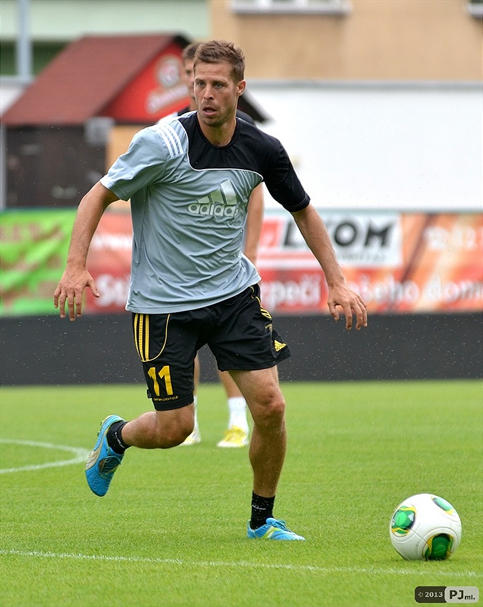 Klokani zpět v Ďolíčku - první trénink na novém trávníku