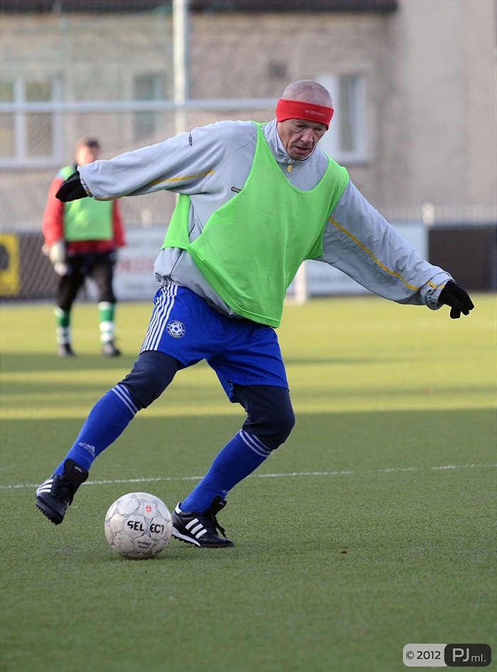 Stará garda se rozloučila s rokem 2012