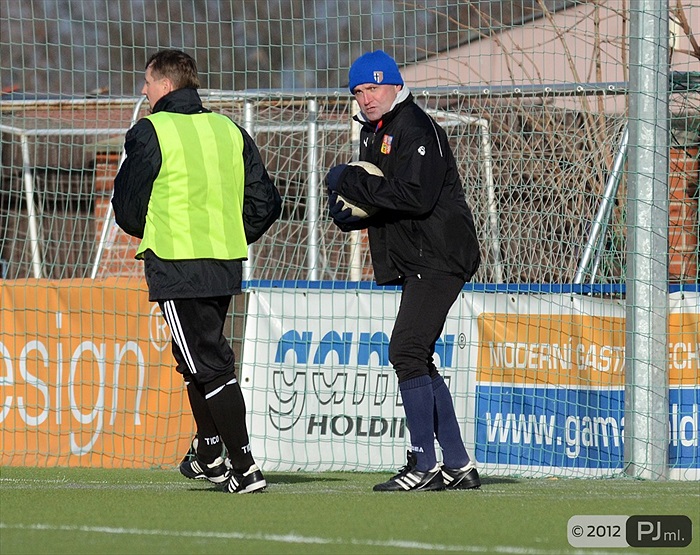 Stará garda se rozloučila s rokem 2012