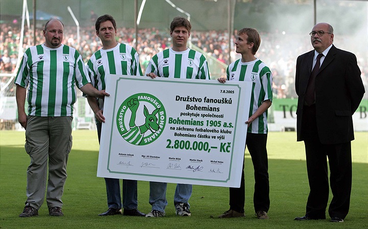 Členská schůze Družstva fanoušků Bohemians