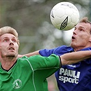 Aleš Bednář dělá, že bojuje (Bohemians - Kladno, jaro 2004)