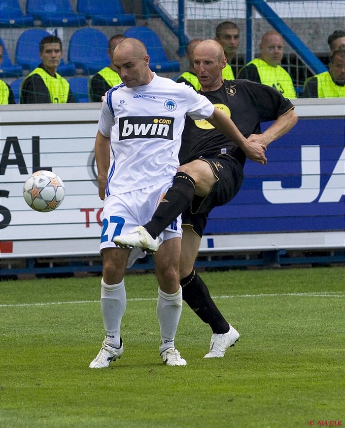 Karel Rada kryje Nezmara