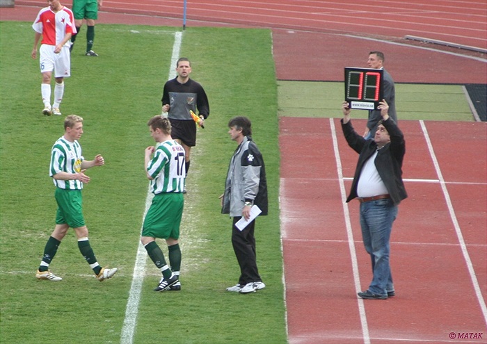 Míla Strnad střída Tomáše Kulvajta (Slavia B - B1905)