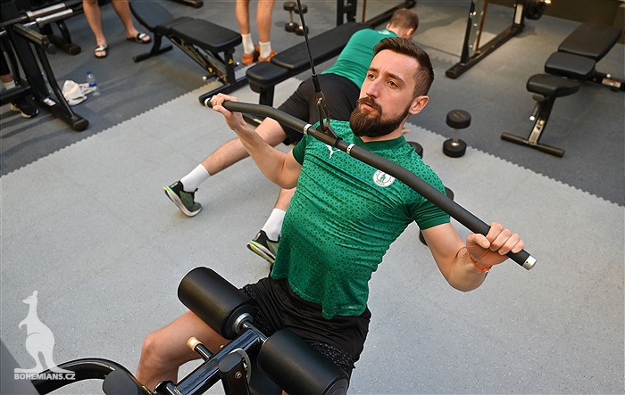 Dopolední trénink v posilovně