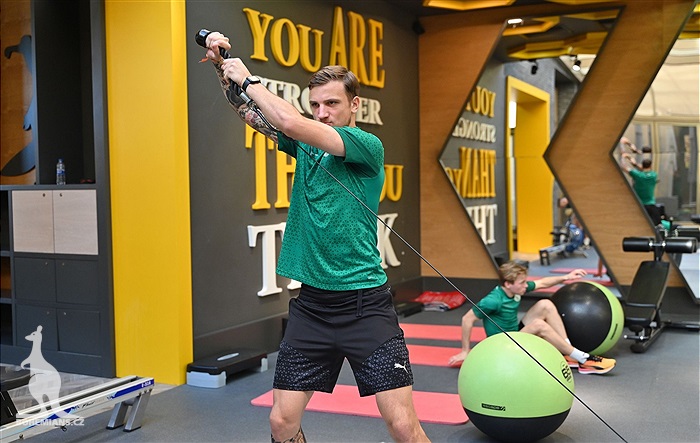 Dopolední trénink v posilovně