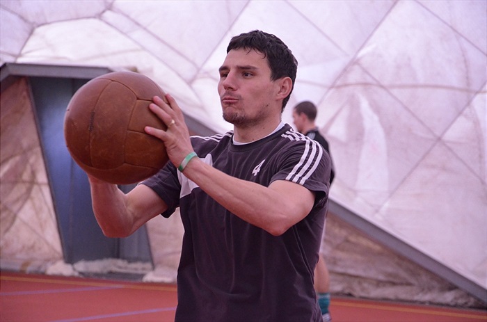 Středeční dopolední trénink v nafukovačce