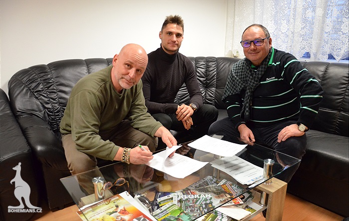 Jevgenij Kabajev podepsal v Bohemians smlouvu