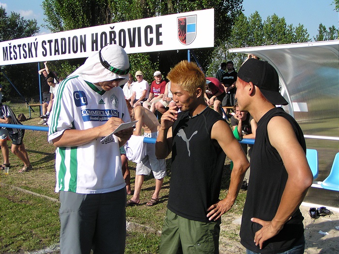 Keita Tschuiya, Kazuhide Morisaki a redaktor webu