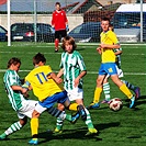 BOH - JIH 0:0    D. Kostka vypichuje míč jihlavskému hráči