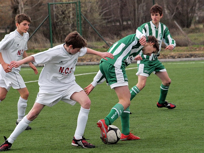Martin Švestka v tvrdém souboji za dohledu Filipa Kučery