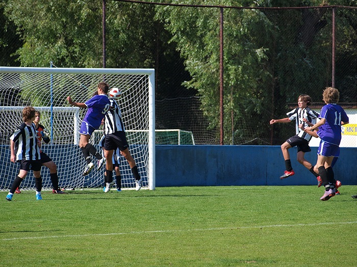 BOH - ADMIRA  2:0    Dominik Kostka dává hlavou druhý gól utkání
