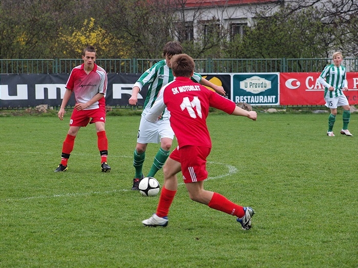 Dostane se David Hanek z obklíčení? Martin Sláma mu drží palce