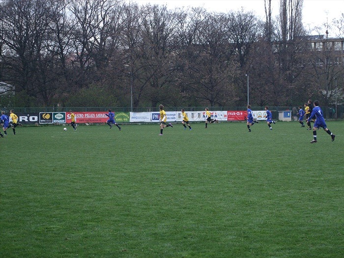 Schválně kdo naběhne do volného prostoru