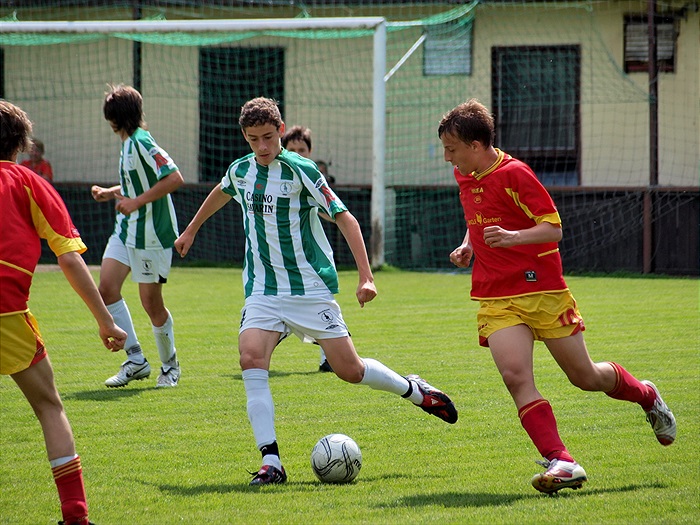 Jan Hořák při přihrávce