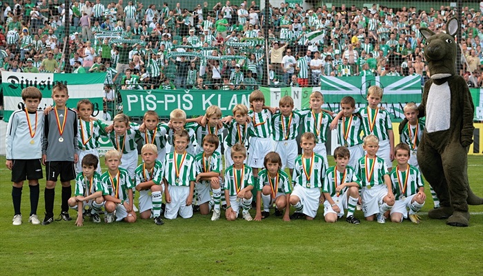 Ročník 2000 - vítězové přeboru.