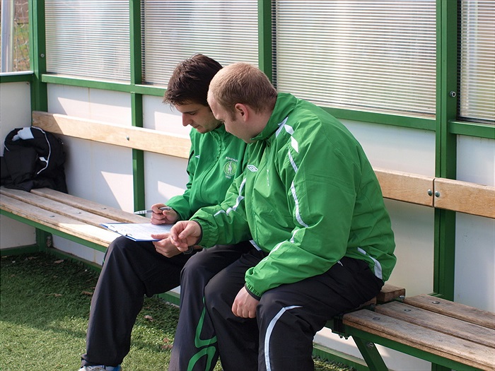 Porada trenérského dua, koho tam asi pošlem?