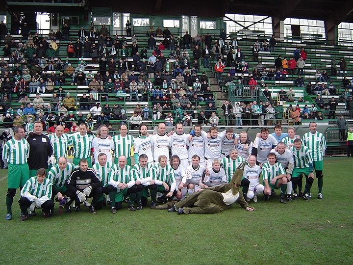 Stará garda Bohemians – Real Top Praha 4:1 (1:0), na penalty 4:4:1