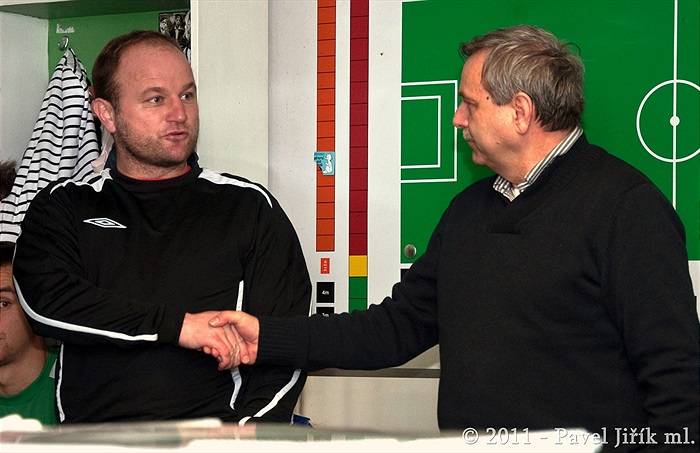 Trenér Hoftych s ředitelem klubu Valáškem