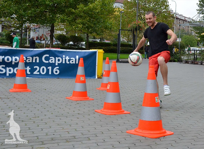 Streetfotbal s Klokanem