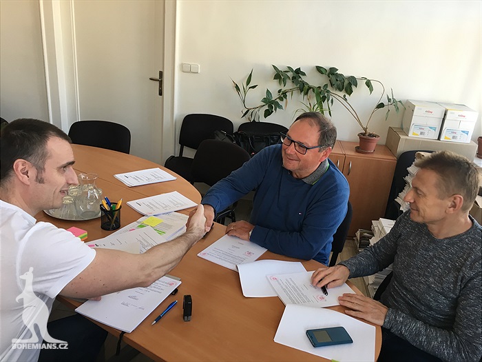 Podpis nájemní smlouvy