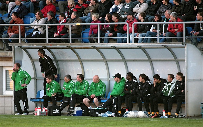 Lavička Bohemky během zápasu