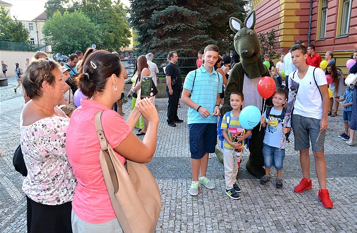 Klokan vítal prvňáčky na ZŠ Botičská