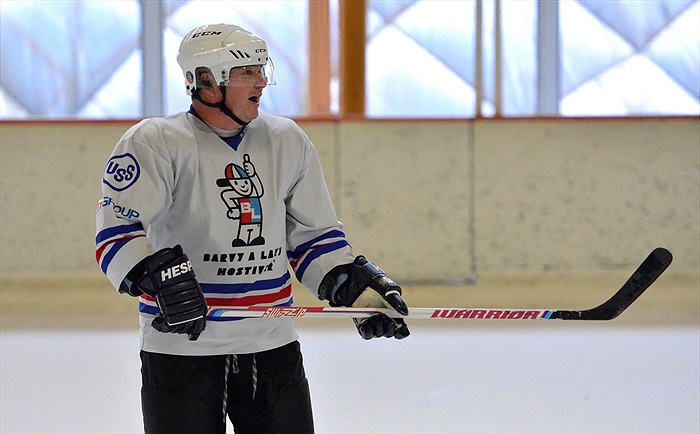 Hokej 2015: Černá - Bílá 7:6