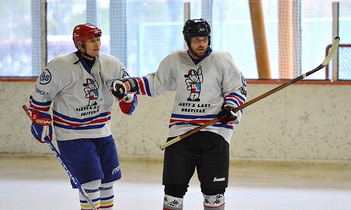 Hokej 2015: Černá - Bílá 7:6