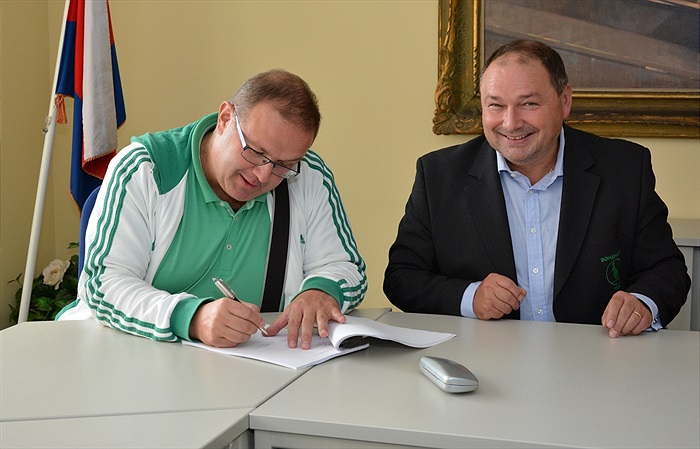 Podpis smlouvy Ďolíček radnice