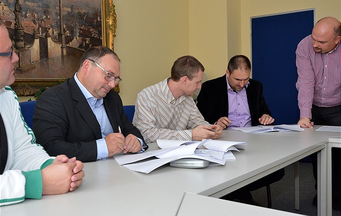 Podpis smlouvy Ďolíček radnice